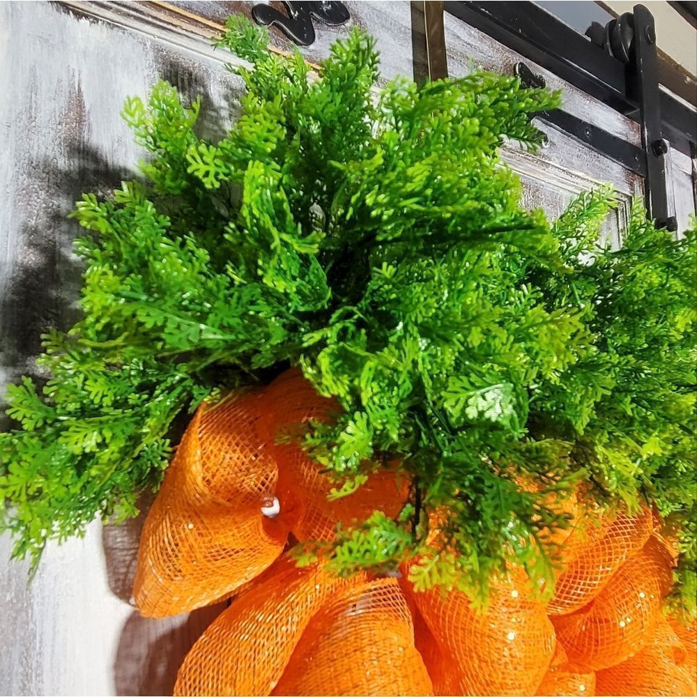 Carrot Wreath  - Picture 6 of 9